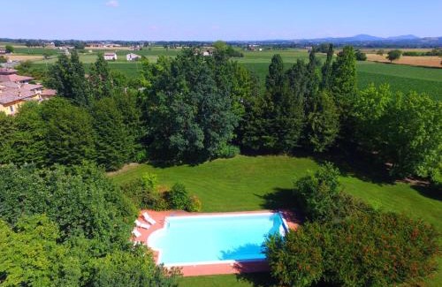 Chero Cama Y Desayuno | B&B Villa Valchero