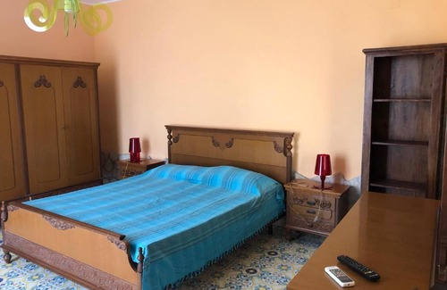 Patti Cama Y Desayuno | B&B Villa zia Febronia