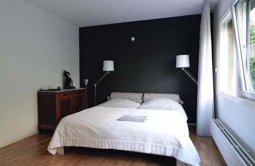 Waalre Cama Y Desayuno | B & B Waalre