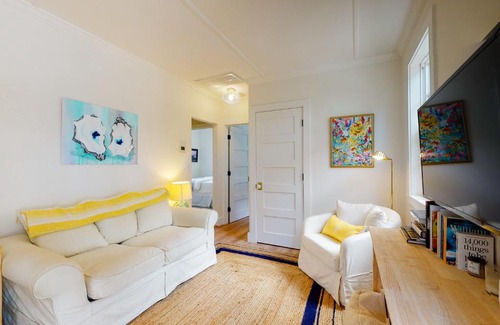 Chatham Casa | B By the Sea