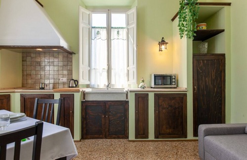 Orentano Apartamento | B&G Corte Menconi - Ivy