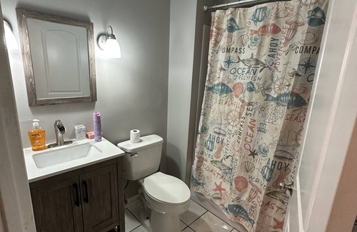 Baltimore Condominio | B-more 4 Less!! 2Br Peaceful & Pet Friendly Condo Near Everything!