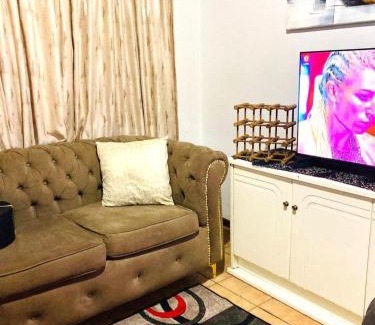 Universitas Casa | B's Home For Guests