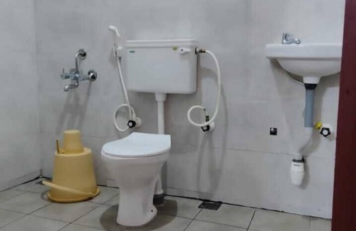 Kalasipalya Cabina | B SIX HOTEL AND LODGE