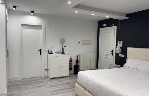 Castro Urdiales Apartamento | B&W Suite Andrés de la Llosa
