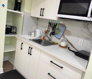 Mississauga Casa | B1 Beautiful and cozy private suite