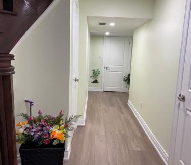 Mississauga Casa | B1 Beautiful and cozy private suite