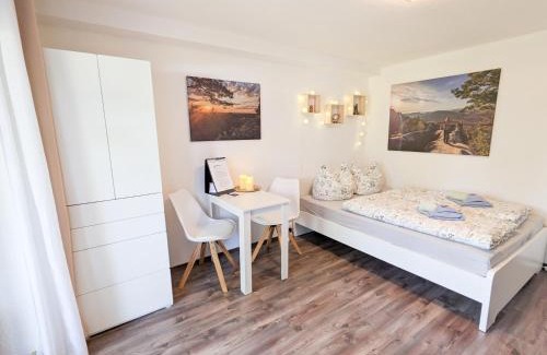 Lichtenhain Apartamento | B1 - Urlaubsmagie - Einzimmerwohnung direkt am Wanderweg