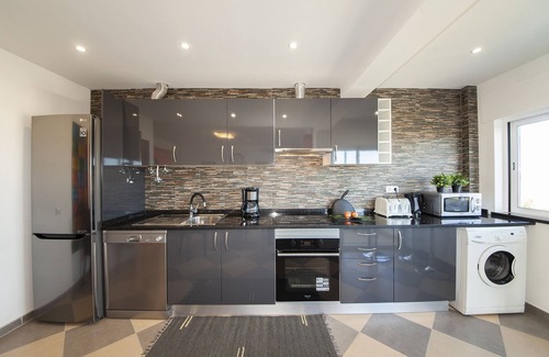 Ameijeira Apartamento | B17 - The Stunning Seaview Apartment