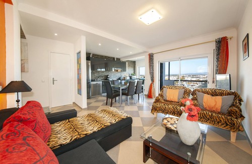 Ameijeira Apartamento | B17 - The Stunning Seaview Apartment