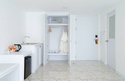 Kathu Hotel | B2 Phuket Premier Hotel