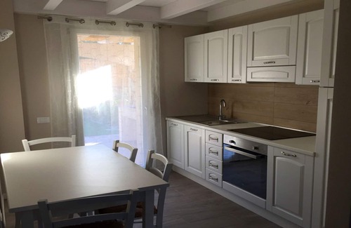 Porto Pino Villa | VILLA EN RESIDENCIA CON PISCINA