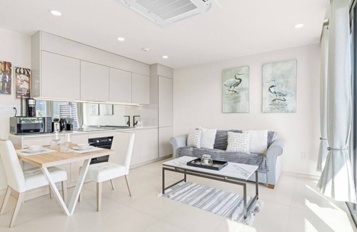 Cole Bay Apartamento | B205 - Incredible 1 bedroom with terrace