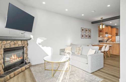 Harvie Heights Apartamento | B233 Mountain View 2BD 2BT AC BonFire BBQ Townhome Close to Banff