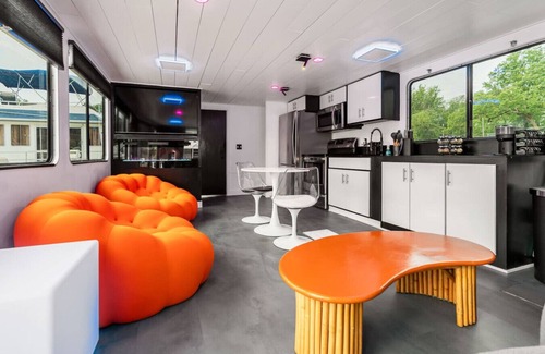 La Crosse Alquiler De Eote | b3 FIVE7 Yacht - 2 bedroom