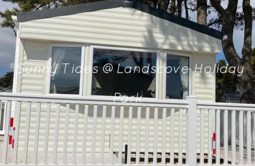 Brixham Complejo | B3 Sunny Tides