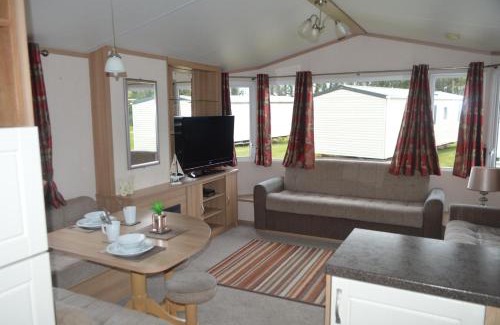 Forres Casa | B4 at The Old Mill Holiday Park