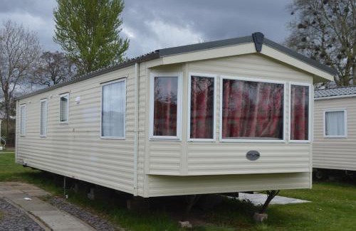 Forres Casa | B4 at The Old Mill Holiday Park
