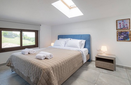 Fourka Apartamento | B4 Penelope Luxury Suites by Travel Pro Services