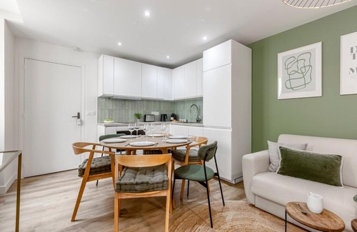 3rd Arrondissement Apartamento | B42#République#Marais#1BedRoom#Paris03#AC