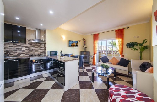 Albardeira Apartamento | B47 - Walkway Beachview Place