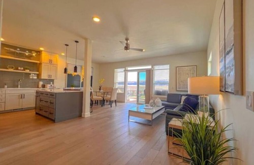 Quincy Casa | B51-Executive Getaway Sunserra Columbia River