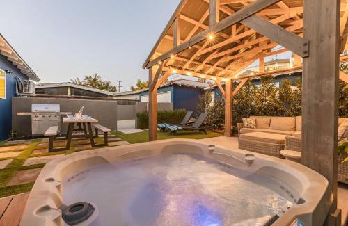 La Jolla Shores Casa | B5331 La Jolla Beach Bungalow