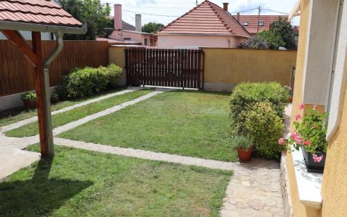 Veszprem Apartamento | B6 Apartman