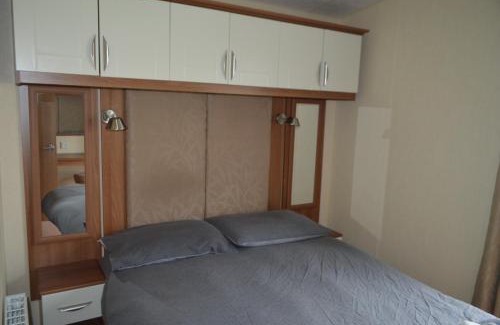 Forres Complejo | B8 at The Old Mill Holiday Park