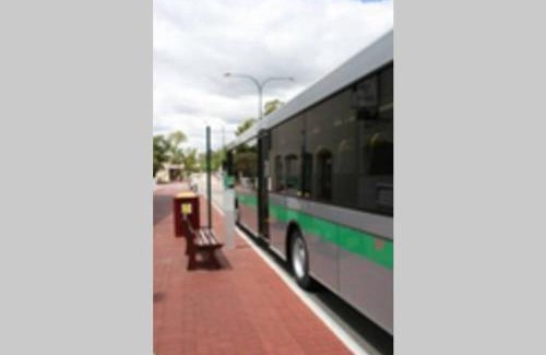 Crawley Apartamento | B8 Crawley Apartment 1 BRM & Sleepout near UWA