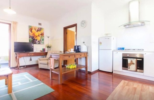 Crawley Apartamento | B8 Camina a UWA cerca de SCGH y CBD