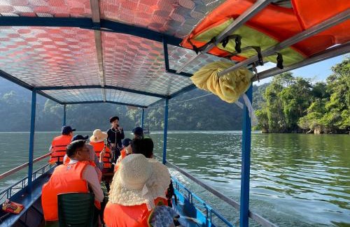 Nam Mau Cama Y Desayuno | Ba Bể Green (View Ba Be lake)