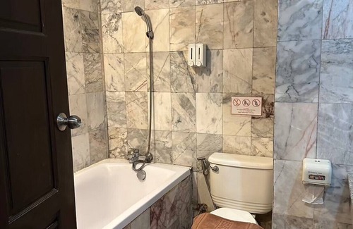Thong Sala Hotel | Baan Busaba Hotel