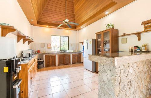 Cherngtalay Chalet De Esquí | Baan Coconut