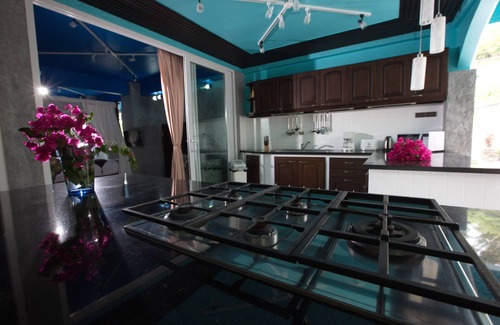 Patong Villa | Baan Heaven / Sleep's 15 people / Patong Beach Villa Piscina privada / Jacuzzi