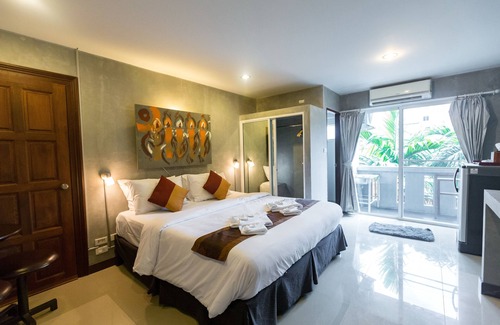 Kamala Hotel | Baan Kamala Fantasea Hotel