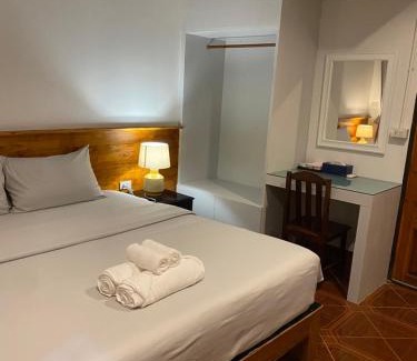 Phan Casa | Baan Khoyee Boutique บ้านโกยีบูทีค