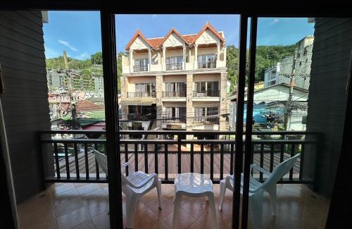 Nanai Road Hotel | Baan Kingkeaw Thamdee Patong