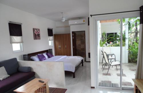 Khao Takiab Hotel | Baan Sabaaidee - Adult Friendly