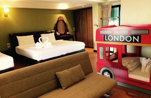 Wua Lai Hotel | Baan Sang Singh