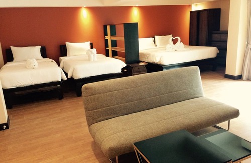 Wua Lai Hotel | Baan Sang Singh