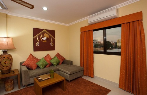 South Pattaya Hotel | Baan Souy Resort