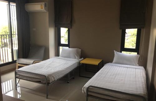 Din Daeng Hotel | Baan Tanwa - MRT Ratchadapisek