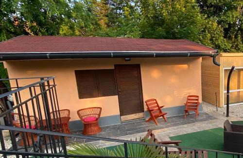 Balatonakarattya Casa | Babér Apartmanház Balatonakarattya