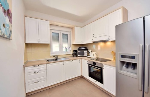 Dusina Apartamento | Apartamento Baba Nevenka (MKA526) en Makarska - 8 personas, 3 dormitorios