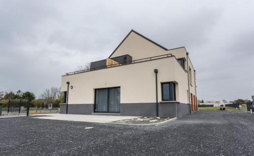 Saint-Come-de-Fresne Apartamento | Babord, appt avec terrasse et vue mer