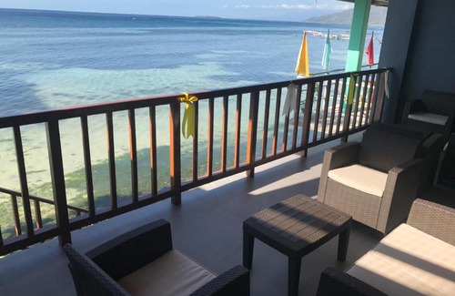 Oslob Casa | Babylon Oslob Coast Guesthouse