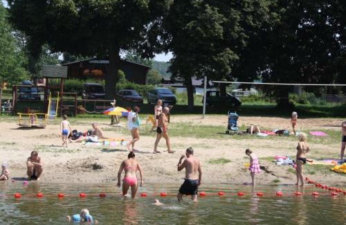 Lubrza Casa | Bacówki nad jeziorem Goszcza