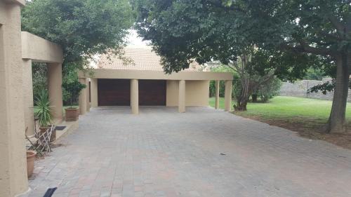 Greater Johannesburg Metropolitan Area Apartamento | Bachelor Apartment 2