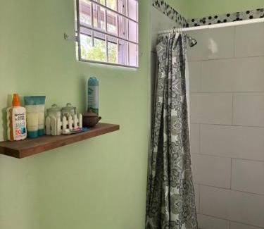 Rodney Bay Apartamento | Bachelor by Orchard House